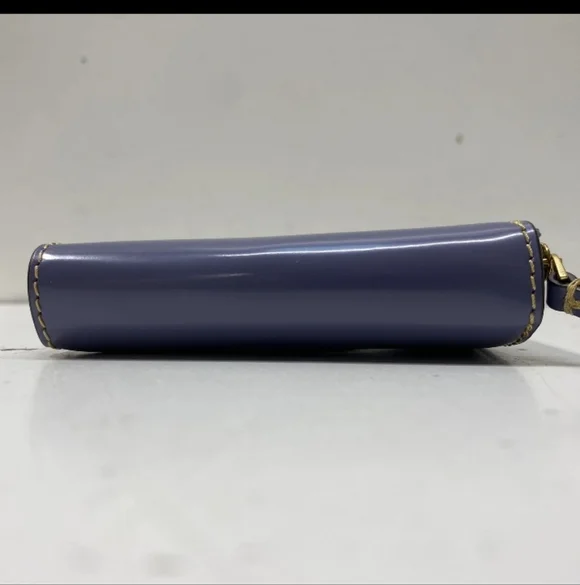 Tory Burch- Britten Bifold Snap Wallet -Clutch (Lotus ๐๐) - Picture 6 of 9